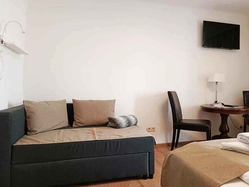 זלצבורג Cityhotel Junger Fuchs מראה חיצוני תמונה