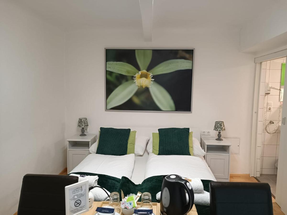 זלצבורג Cityhotel Junger Fuchs מראה חיצוני תמונה