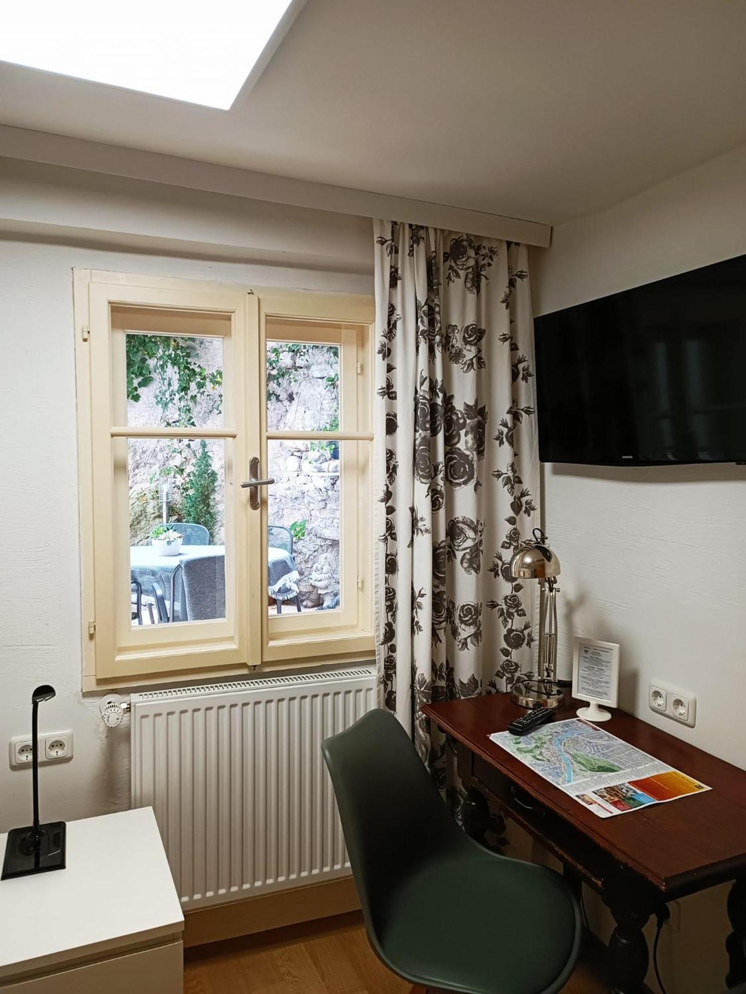 זלצבורג Cityhotel Junger Fuchs מראה חיצוני תמונה
