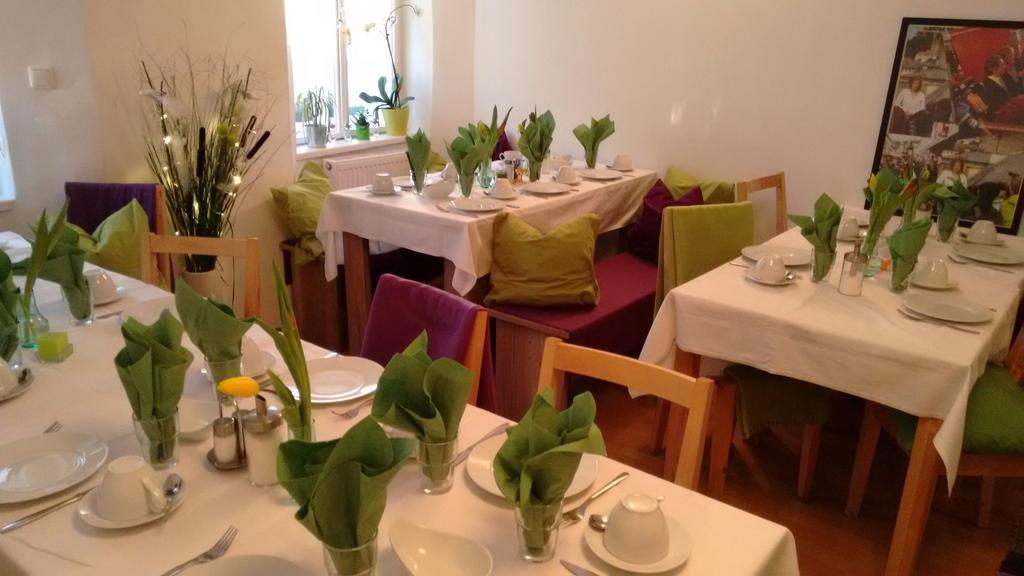 זלצבורג Cityhotel Junger Fuchs מראה חיצוני תמונה